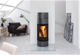 Skanderborg Kaminofen  Pila Compact  Kachel Mekalit  Abgang oben